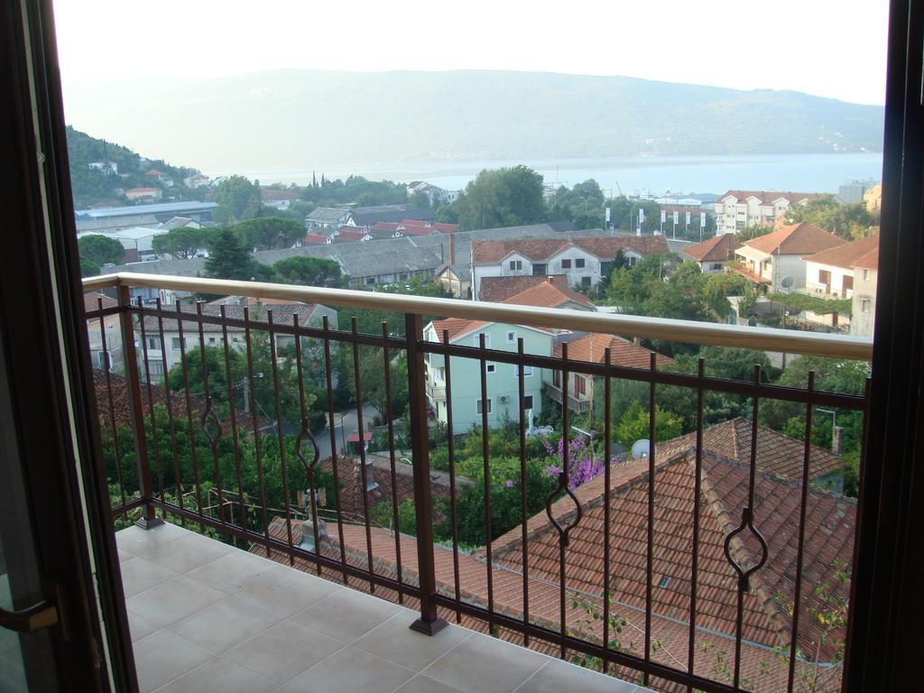 Apartments Ploski Herceg Novi Exterior photo