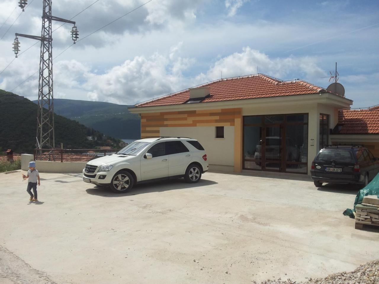 Apartments Ploski Herceg Novi Exterior photo
